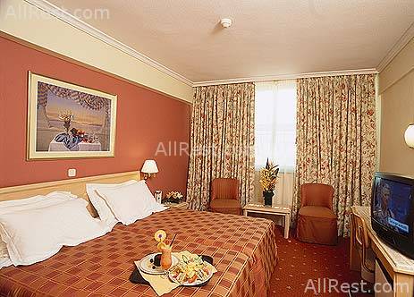 Titania Hotel 23